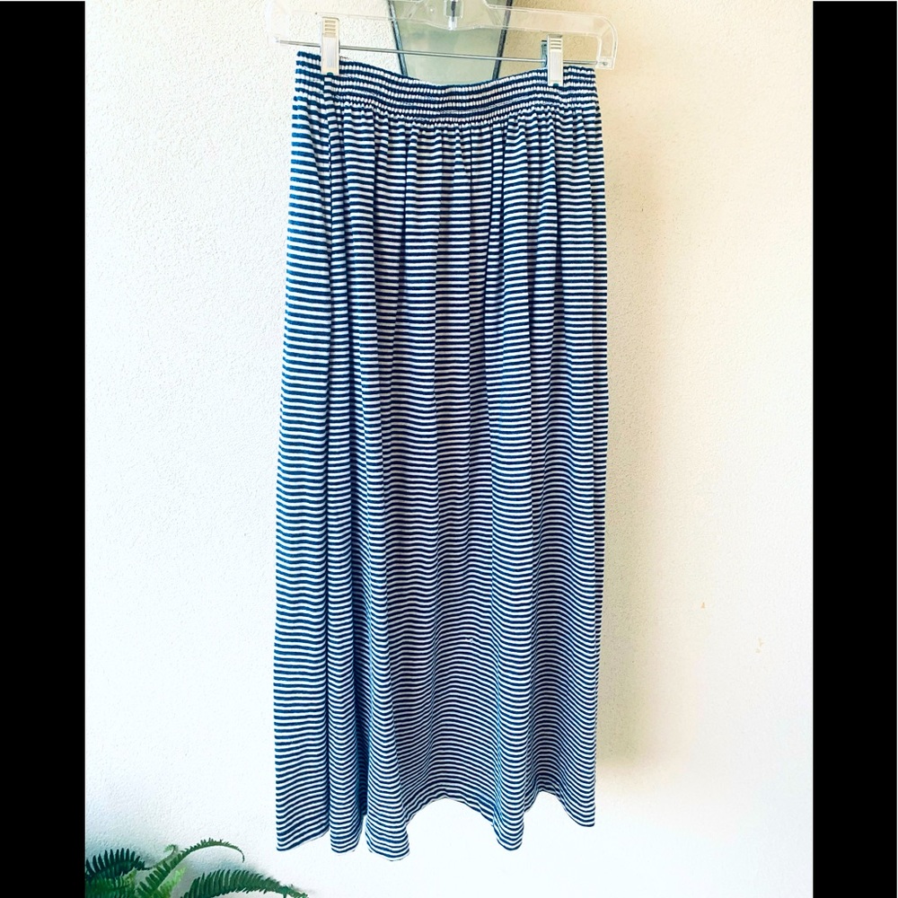 LNC vintage Talbots jersey midi skirt! Size S!